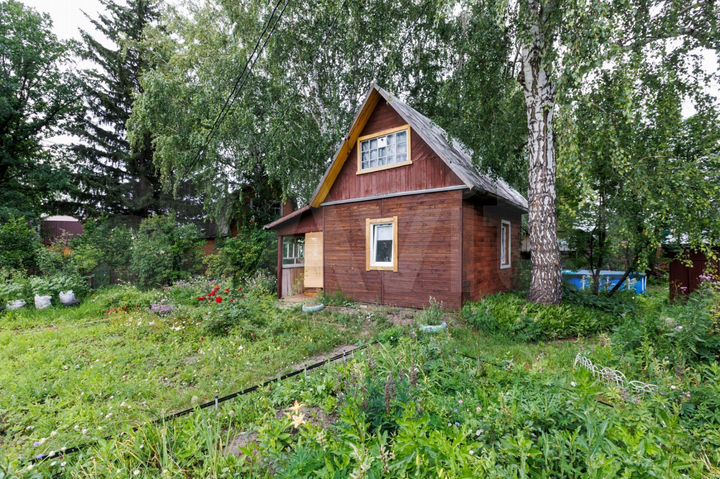 Дача 30 м² на участке 9,58 га