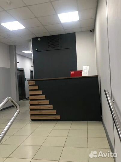 Стойка ресепшн / кассовый стол Гикори