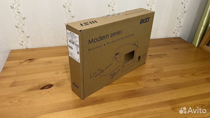 Ноутбук MSI Modern 14 C5M-010XRU почти новый 124ч