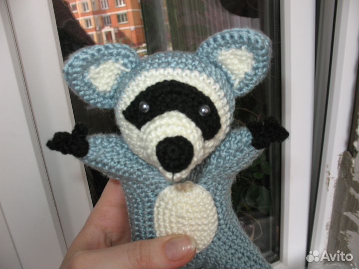 Енот ручная работа