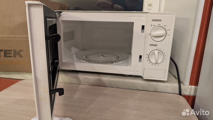 Микроволновая печь