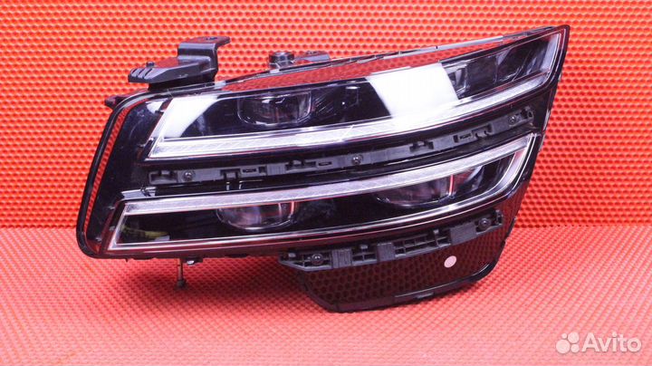 Фара левая Genesis G80 RG3 D4HF 92101-T1100