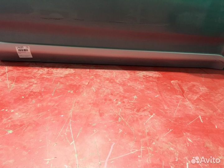 Накладка двери передняя правая Mitsubishi