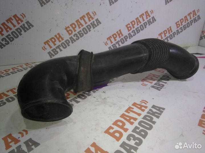 Фольксваген Туарег Патрубок на воздушный фильтр