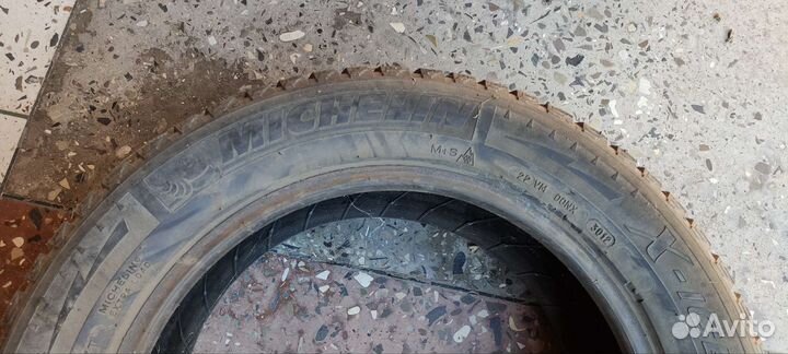 Michelin X-Ice North XIN2 215/55 R16