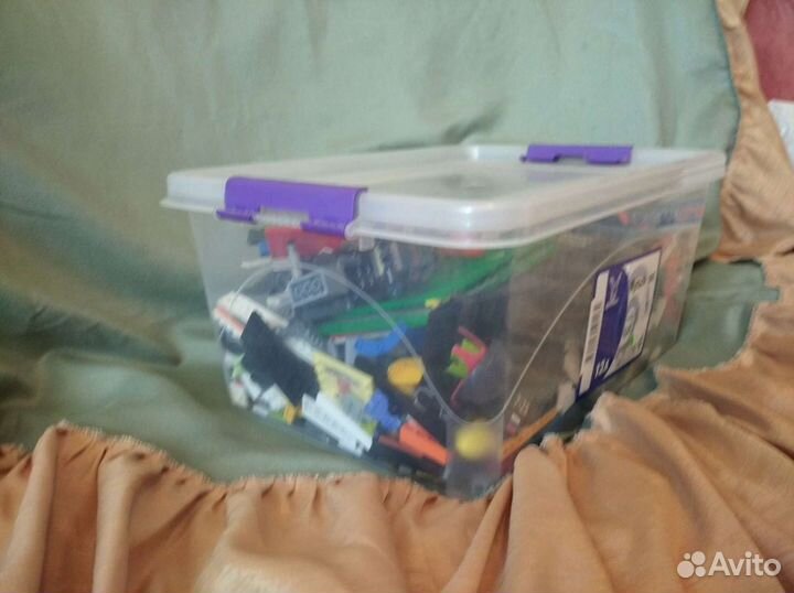 Много лего+бокс