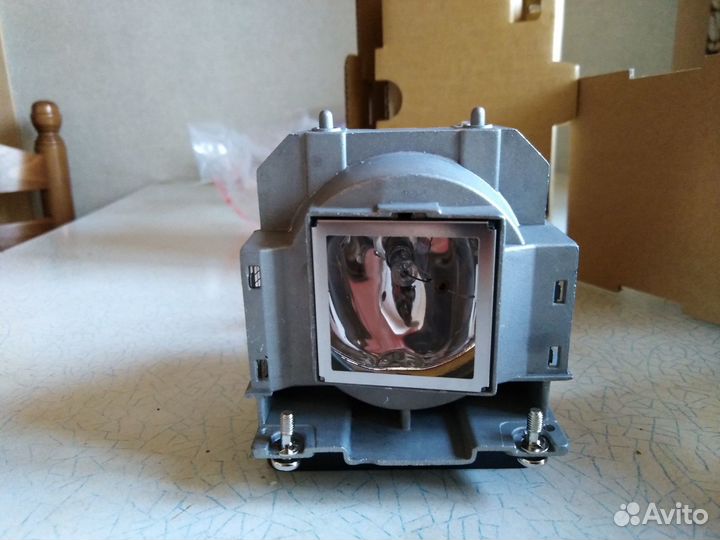 Лампа для проектора Toshiba TLP-LW13 оригинальная