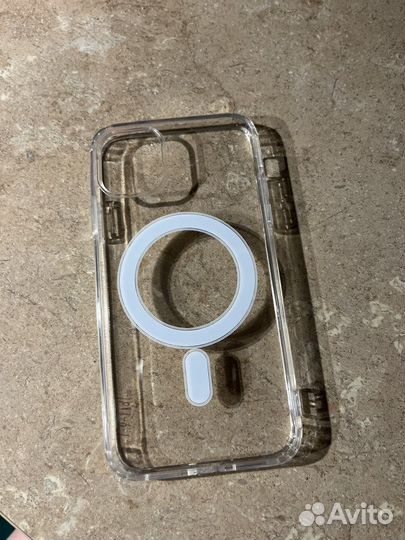 Чехол на iPhone 11