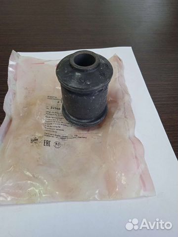 Сайлентблок (передний) переднего рычага LR VW