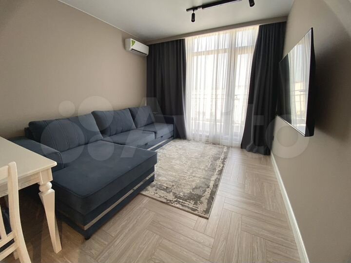 2-к. квартира, 55 м², 6/6 эт.