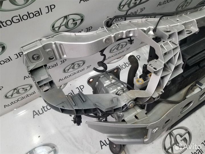 Панель передняя/телевизор (в сборе) Ford Focus/Focus RS/Focus ST