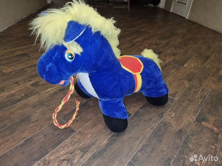 Плюшевый медведь большой