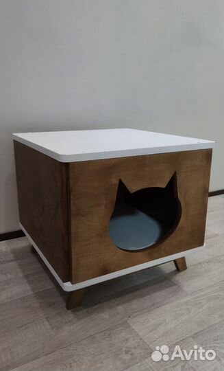 Прикроватная тумба-домик для кошки