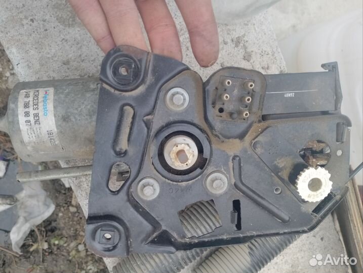 Моторчик люка Мерседес w140