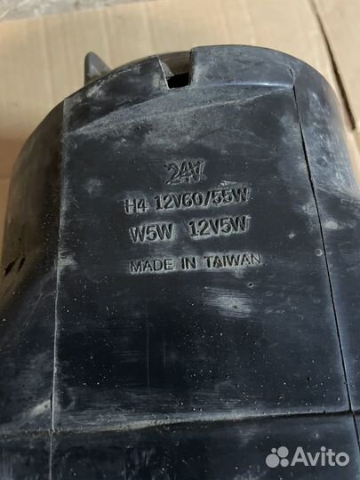 Фара правая Audi 80 B3