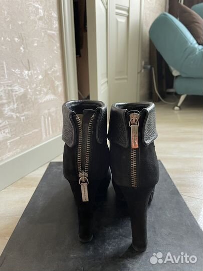 Ботильоны Loriblu