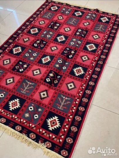 Ковер килим