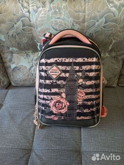 Школьный рюкзак