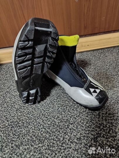 Лыжные ботинки fischer 34 размер