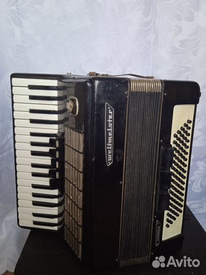 Аккордеон weltmeister stella
