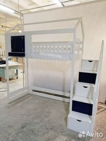 Детская Эко кровать чердак домик лестница комод