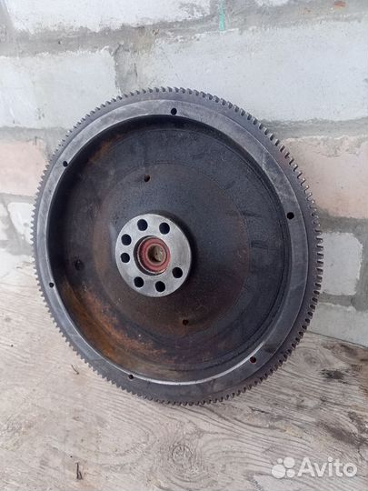 Продам маховик