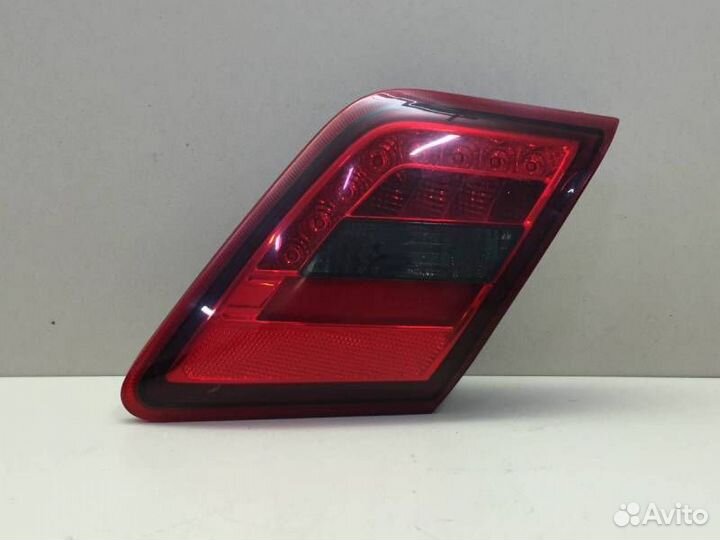 Фонарь задний внутренний правый Toyota Camry V40 2