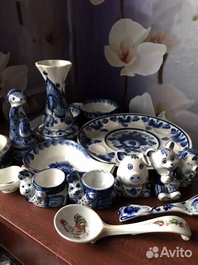 Фарфоровая посуда Гжель,все по 280