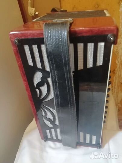 Гармонь тульская 301