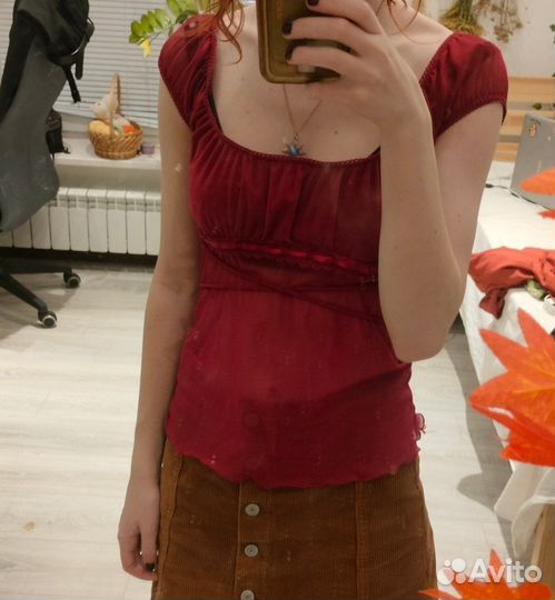 Топ красный