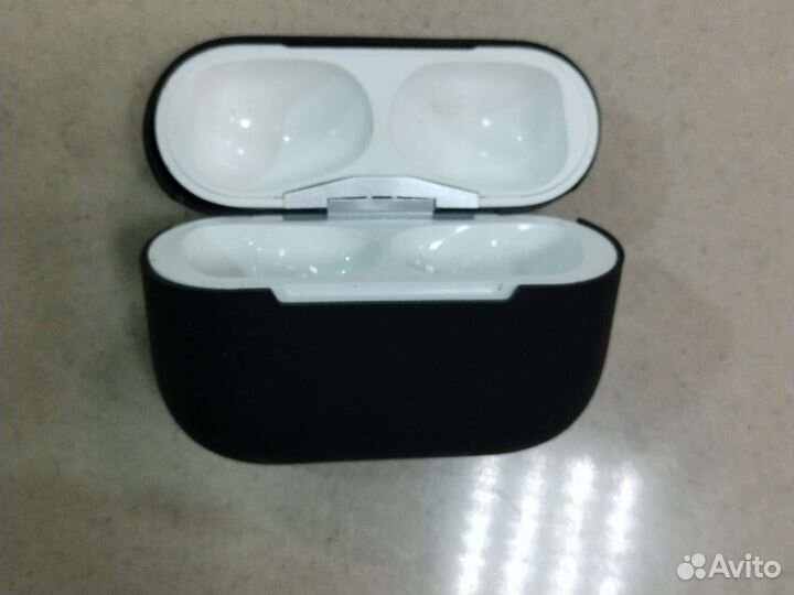 Кейс для airpods