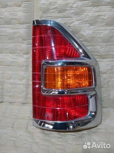 Фонарь Mitsubishi Pajero 3