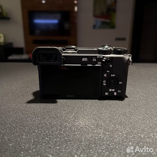 Камера sony alpha a6600 + объектив sony 35mm 1.8f