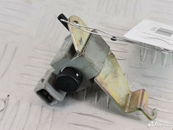 Клапан вакуумного управления Opel Vectra B 1999