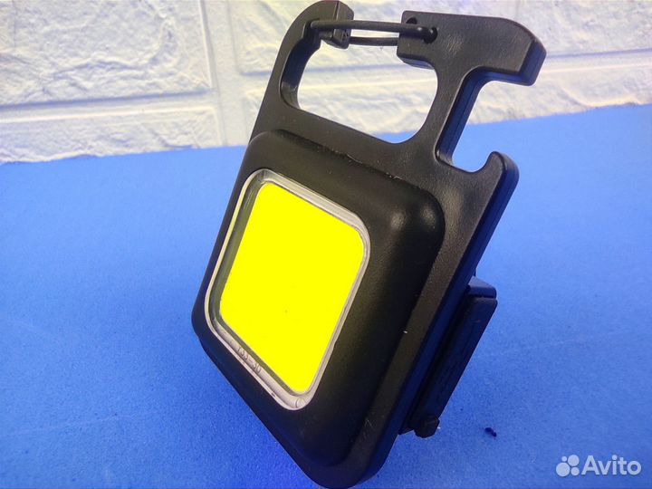 Фонарь светодиодный аккумуляторный
