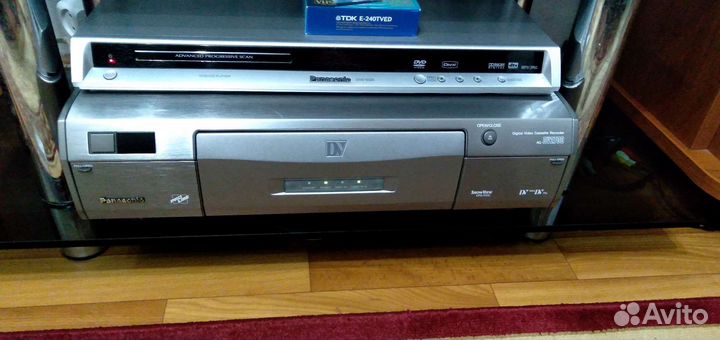 Panasonic AG- DV 2700