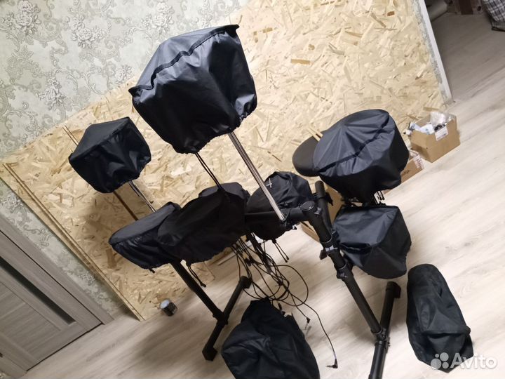 Электронные барабаны Behringer XD8USB