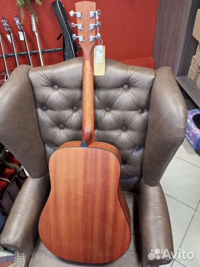 Акустическая гитара Cort AD810
