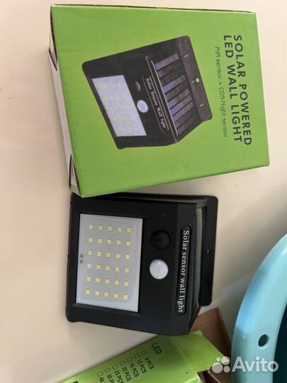 Лампа на солнечной батарее