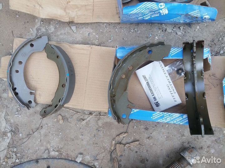 Тормозные колодки Nissan primera p10