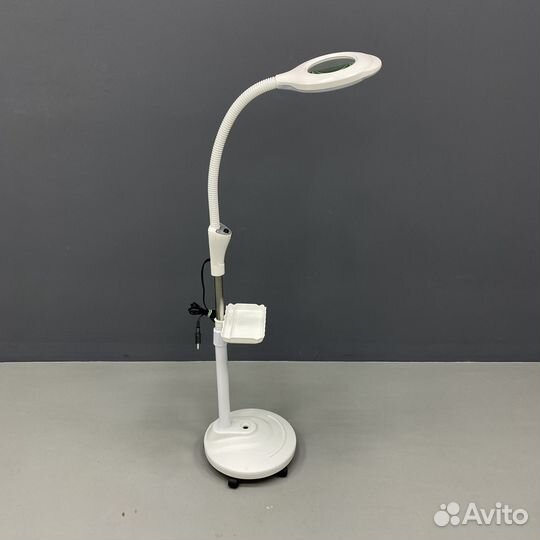 Лампа лупа увеличительная