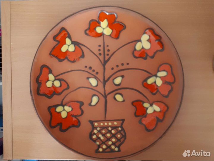 Тарелка настенная керамика