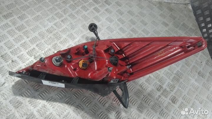 Фонарь Nissan Tiida (2004-2014)