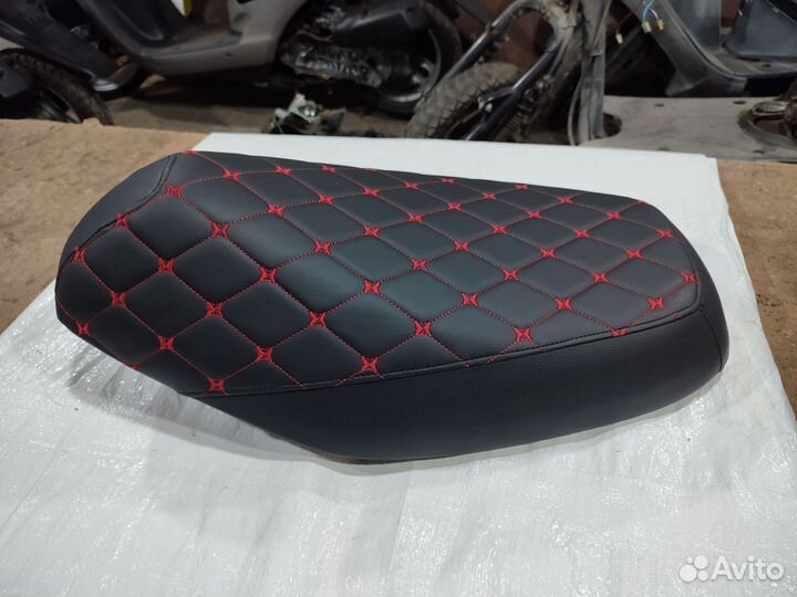 Сиденье Honda Tact 30/31