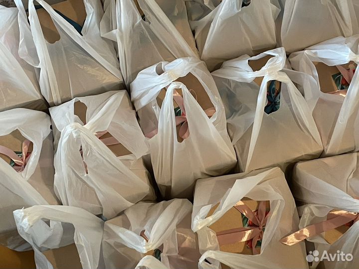 Корпоративные подарки 23 февраля и 8 марта