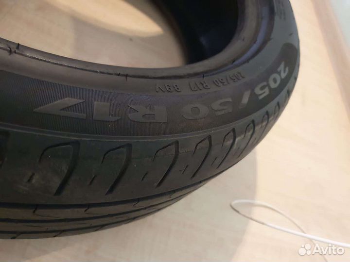 Pirelli Cinturato P7 205/50 R17 89