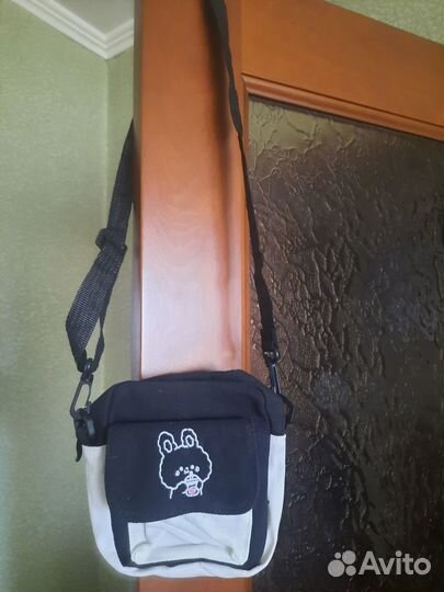 Сумка на шею для мобильного телефона