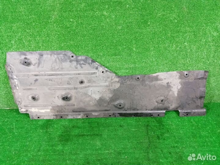 Защита днища кузова правая Bmw 3 E90 / E91