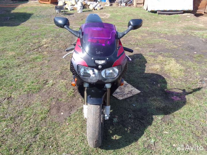 Honda SBR900rr Fireblade