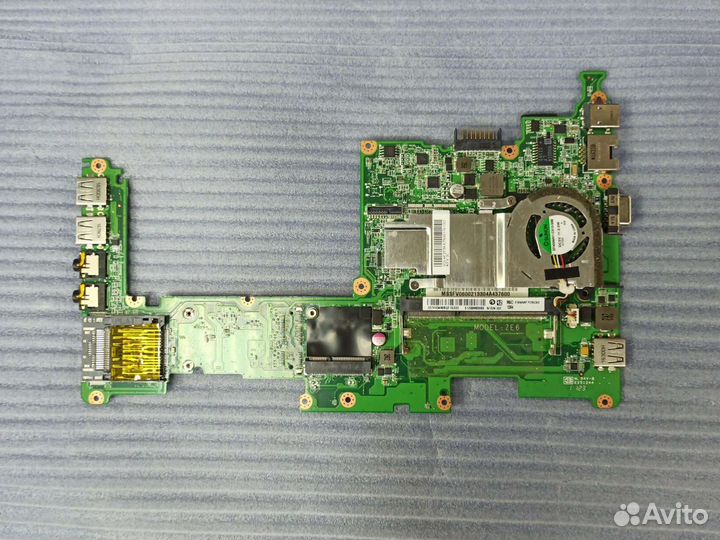 Нетбук Acer Aspire One (разбор)